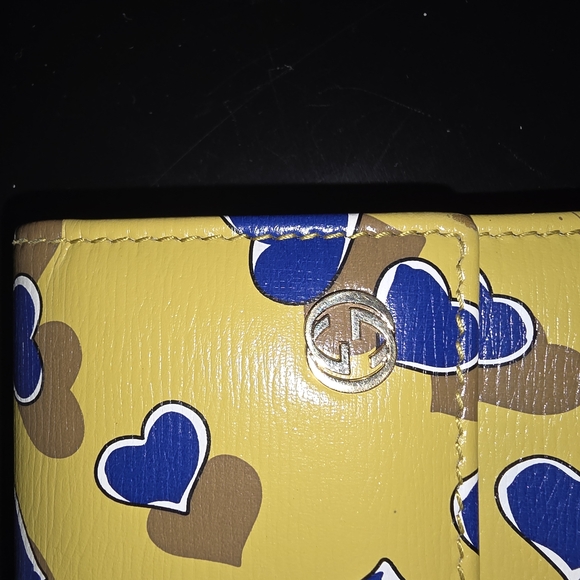 Gucci Continental Flap Calfskin Heartbeat Print Yellow Wallet - Picture 11 of 11